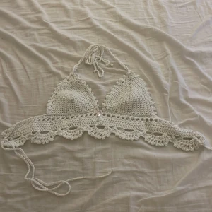 Stickad topp - En stickad topp, sticks inte. 