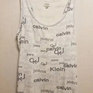Linne Calvin Klein strl S vit å grått