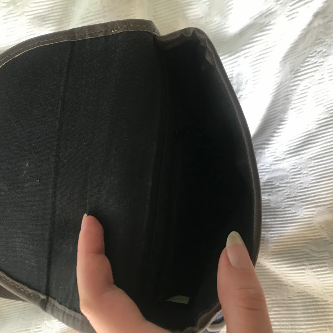 Mörkblå läder väska - 92