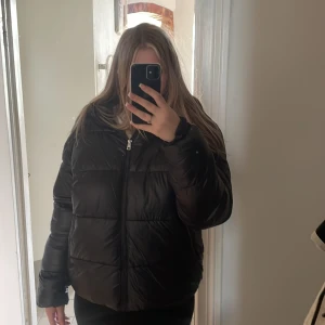 Dunjacka  -  En jacka från lager 157 