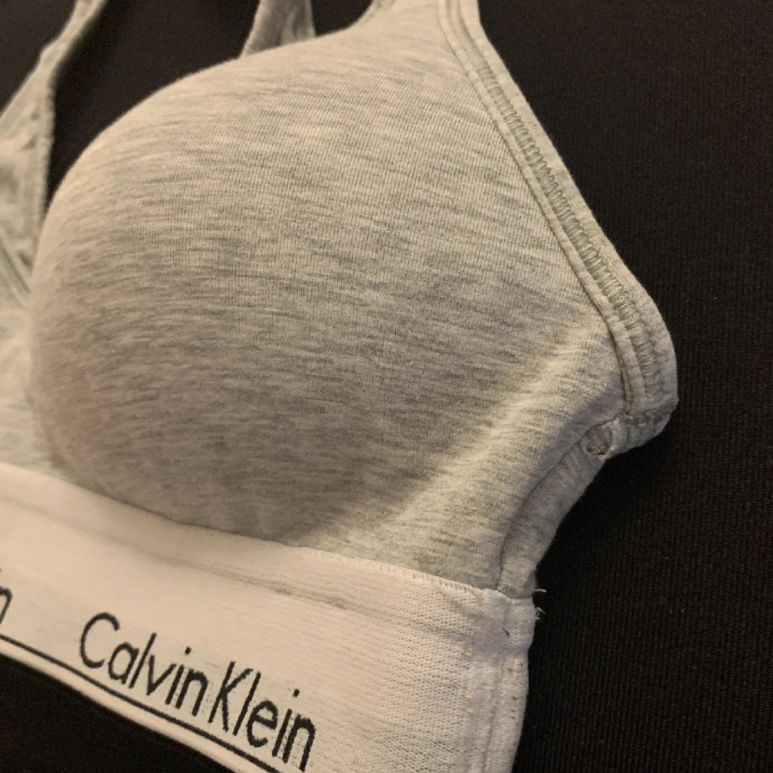Calvin Klein  - 92