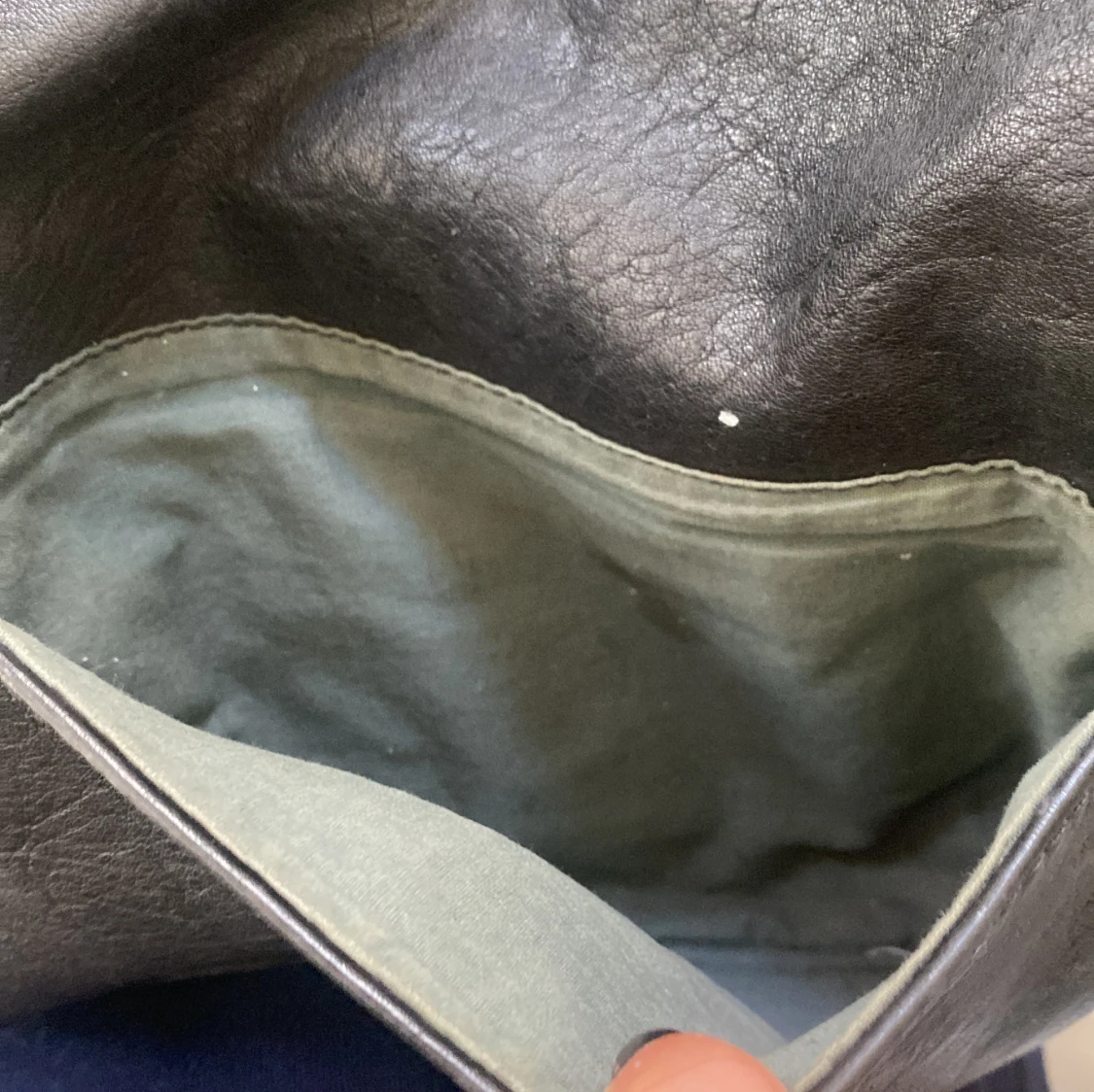 Zadig & Voltaire väska  - 91