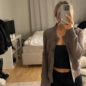 Vårjacka - Perfekt jacka till våren! Står XL i jackan men passar mig som bär XS/S.