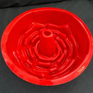 Rose tårgas form - Hur gullig som helst, är gjorde av silicon så man kan ta ut tårtan lätt. Jätte söt!!