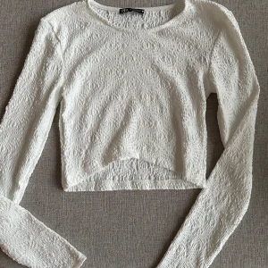 Zara tröja S - Snygg tröja köpt från zara storlek S fint skick 