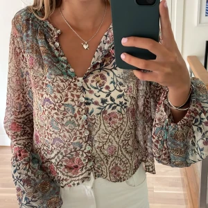 Blus  - Superfin, använd en gång 