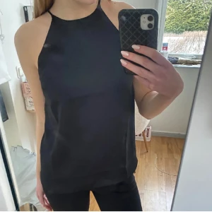 Topp - Superfin topp❣️är storlek xs men passar mig som har s
