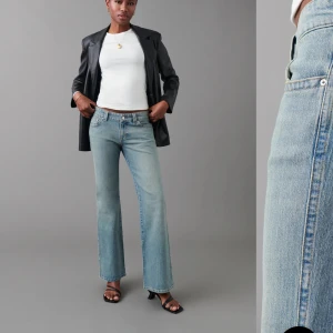 Lågmidjade jeans - Lågmidjade bootcut jeans från Gina 