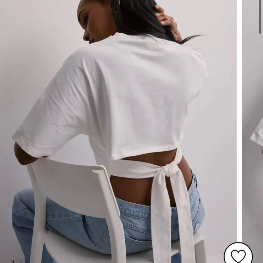 Säljer min oanvända populära open back tied festtopp från nelly då den tyvärr ej passade mig, kostar originellt 250 men säljer för 200. Storlek S. Mer bilder fås privat💕. Blusar.