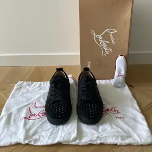 Fake loubs deals