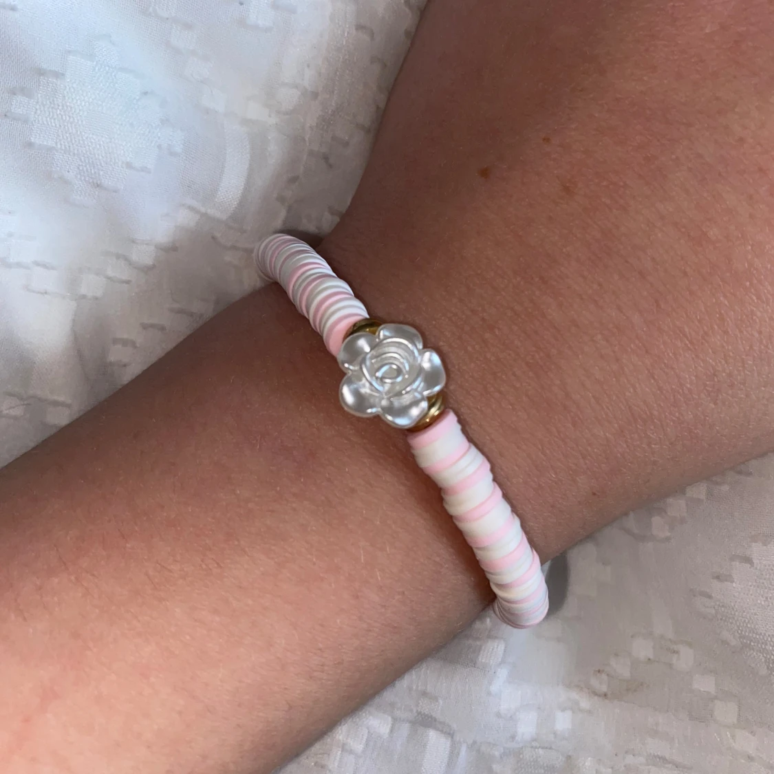 Cute rose armband 💕