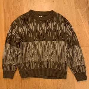 Polar Skate Co Tröja - Polar Skate Co Paul Knit. Storlek S Längd: 62 cm Axelbredd: 53 cm