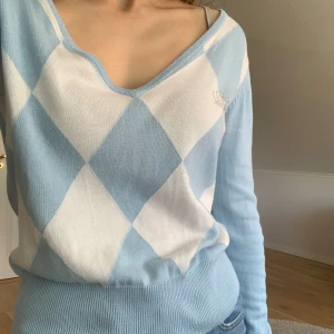 Tröja fårn vila  - Superfina tröja från märket vila, köpt second hand🩵