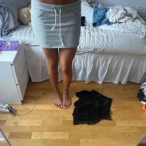 Mjukis kjol - Jättesöt mini mjukis kjol som är köpt på marknad i Spanien. 