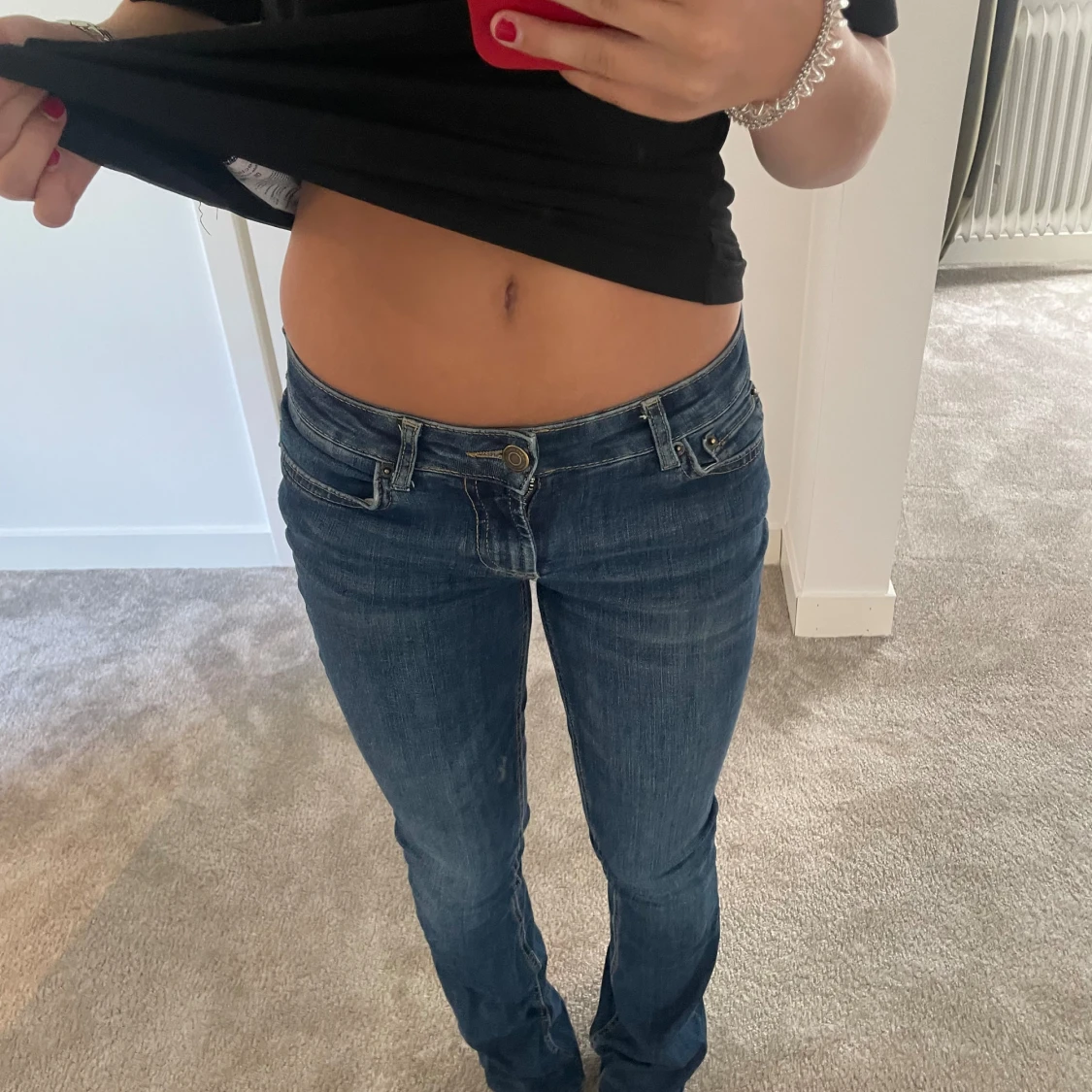 jeans