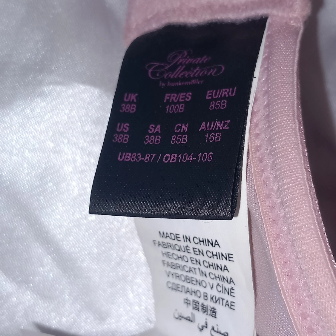 Rosa behå hunkemöller  - 92