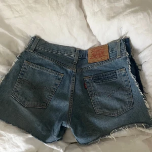 Levis shorts - Lite längre shorts från Levis!