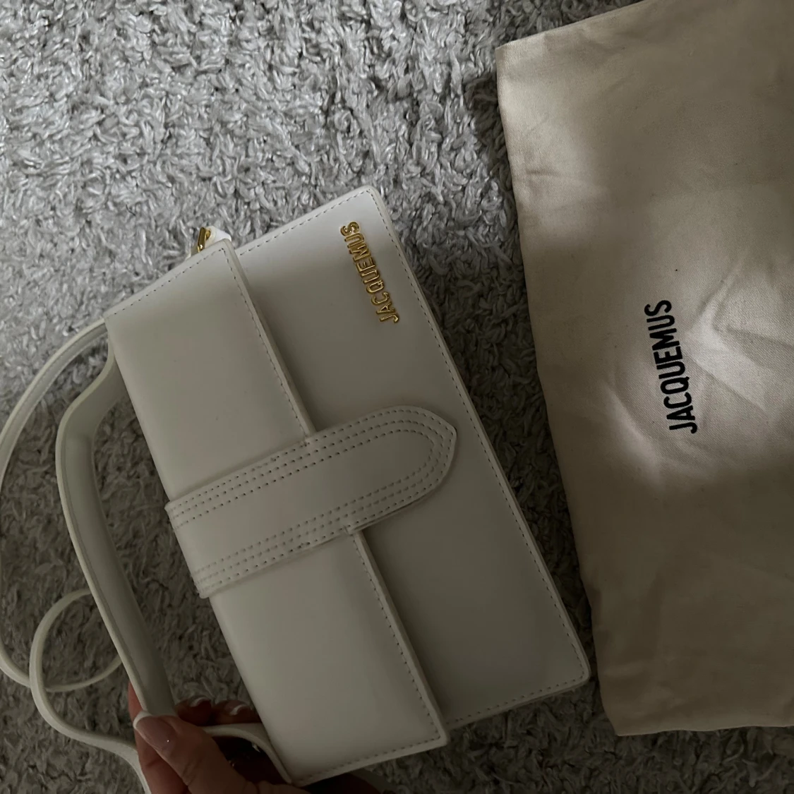 Liknande jacuq väska