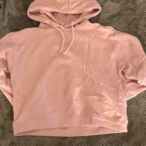 Hoodie pastell rosa  - Superbra skick knappt använt