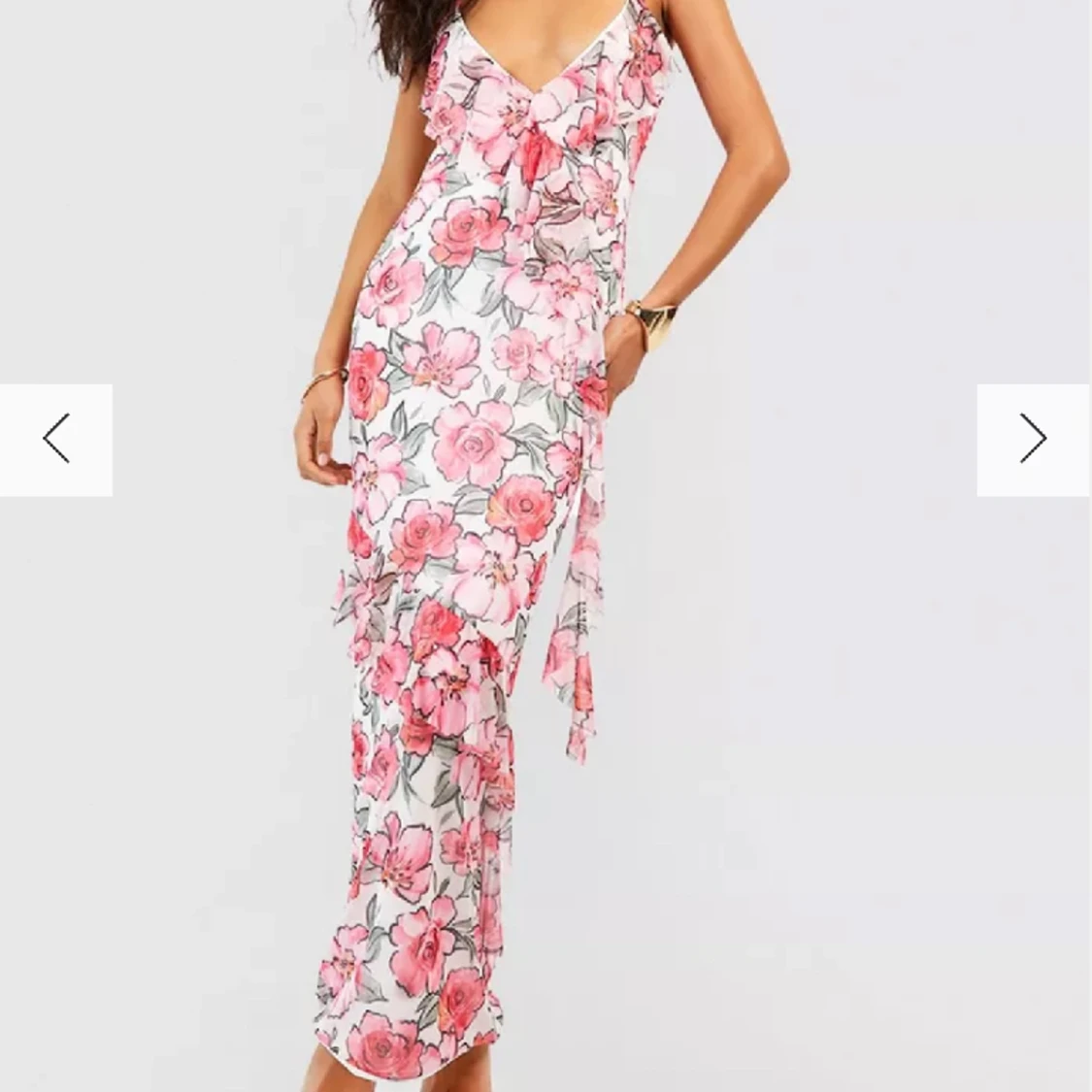 Blommig lång klänning från Boohoo