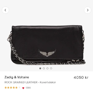 Zadig & voltaire  - Säljer min knappt använda Zadig kuvert väska i ny skick. Ny pris 4050kr mitt pris 2500 pris kan diskuteras vid snabb och smidig affär. Säljer pga använder inte. Skriv vid intresse eller frågor