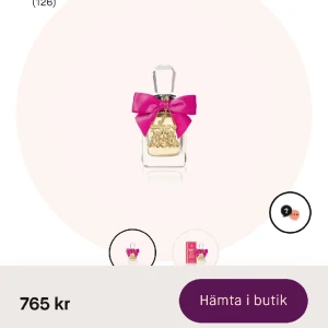 Viva la juicy Parfym - Helt ny oöppnad parfym 50 ml viva la juicy🤍 säljer för jag fick en extra i julklapp🫶🏼 nypris 765kr