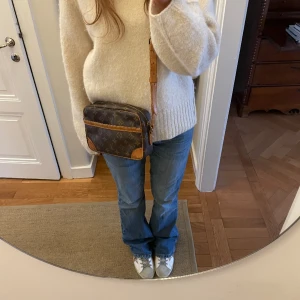 Louis Vuitton väska  - Säljer min super snygga Louis Vuitton väska💖köpte den vintage ifrån Vestiaire🤗