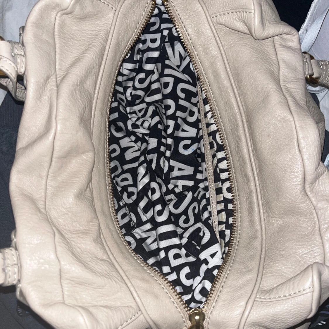 Marc Jacobs väska  - 91