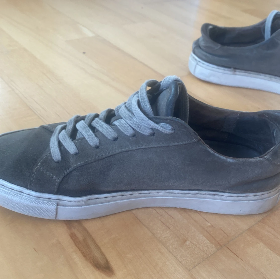 Skor i storlek 37,5 - 91