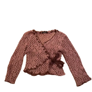 Tröja  - Rosa stickad från Mirasati, mycket bra skick🎀