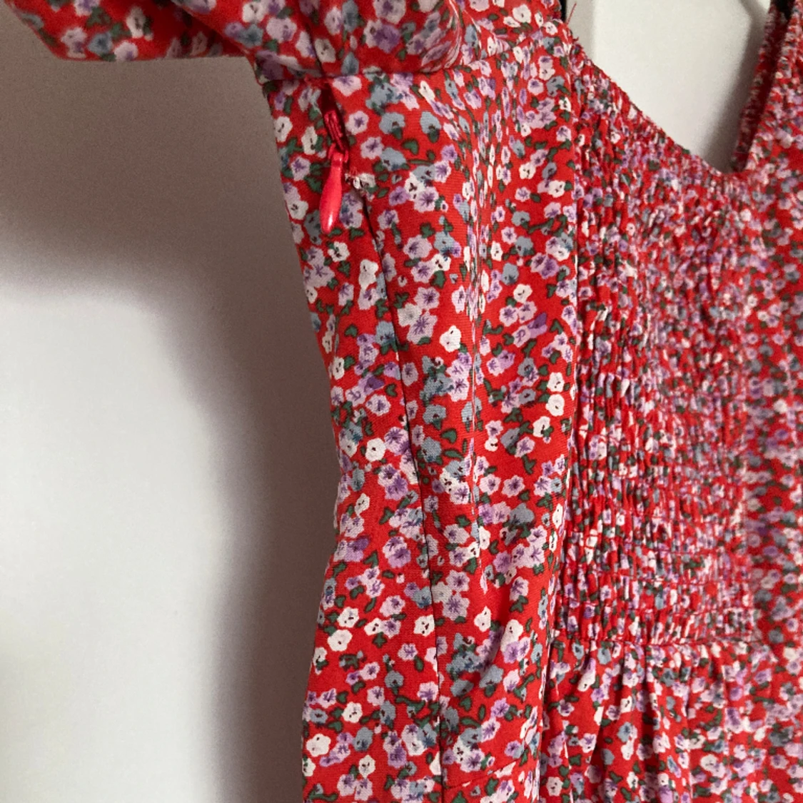 Blommig klänning - 90