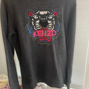 Grå kenzo tröja - Grå