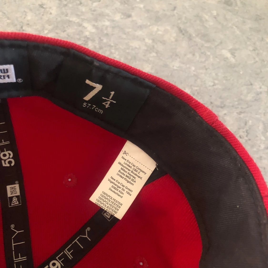 Röd baseball keps - 92