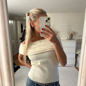 Topp - Jättefin stickad topp!!💕💕