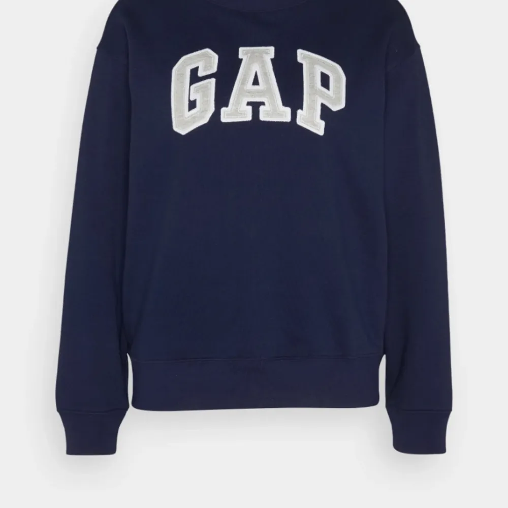 Jättefin sweatshirt från GAP som jag knappt använd, superfint skick! Köpte på zalando för 400kr 💓💓. Hoodies.