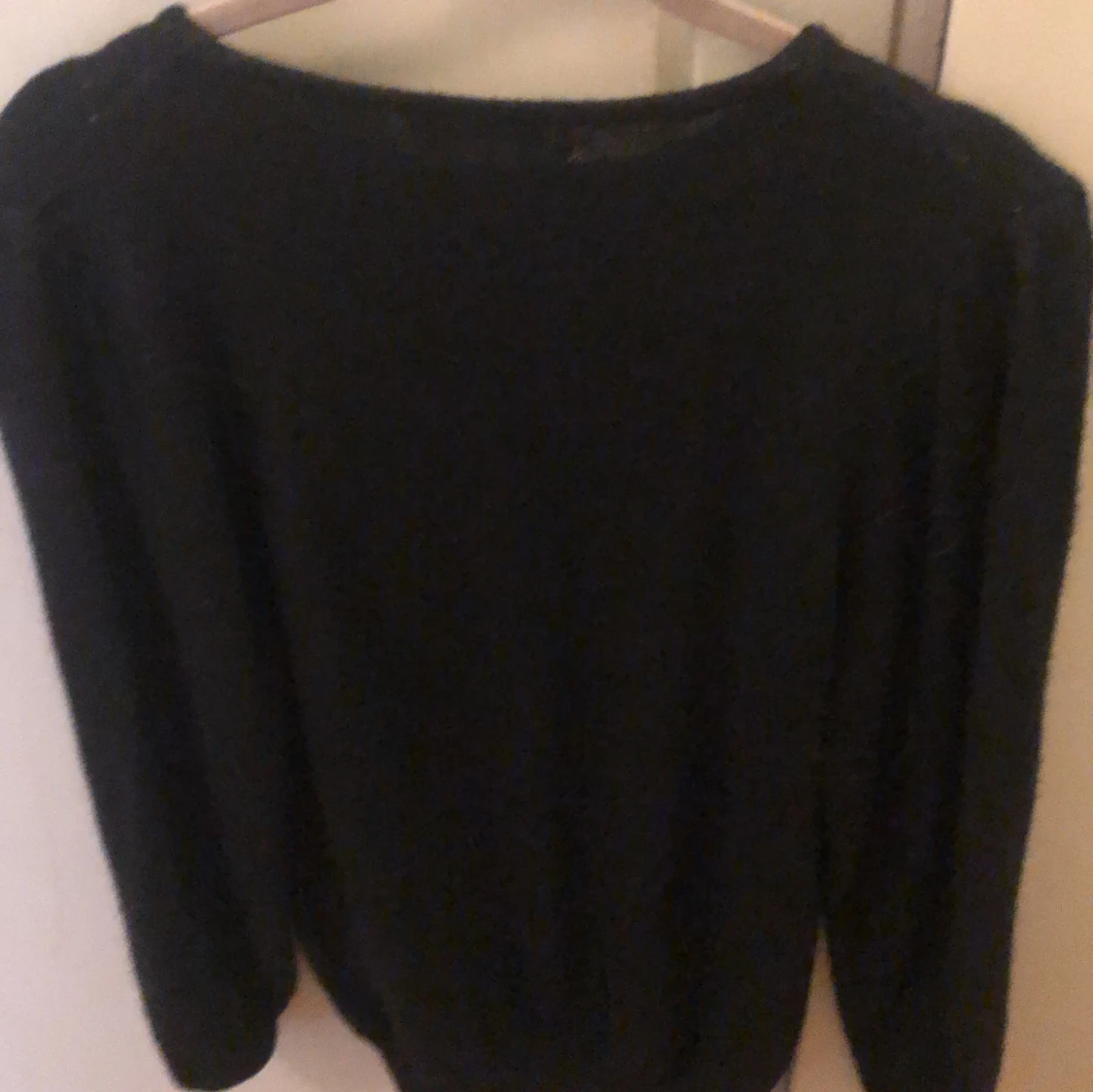  stickad tröja med pärlor - svart - 91