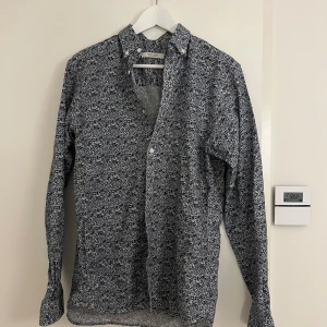 Skjorta - Bra skick 