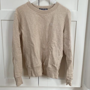 Acne tröja - En knappt använd acne pullover i storlek S