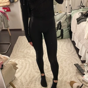 Tights - Hanna schönbergs kollektion med nakd 🥰
