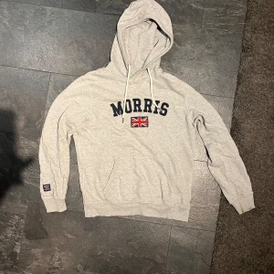 Morris Hoodie  - Morris Hoodie i storlek M, sitter mer som S. Riktig bra kvalitet och passform.