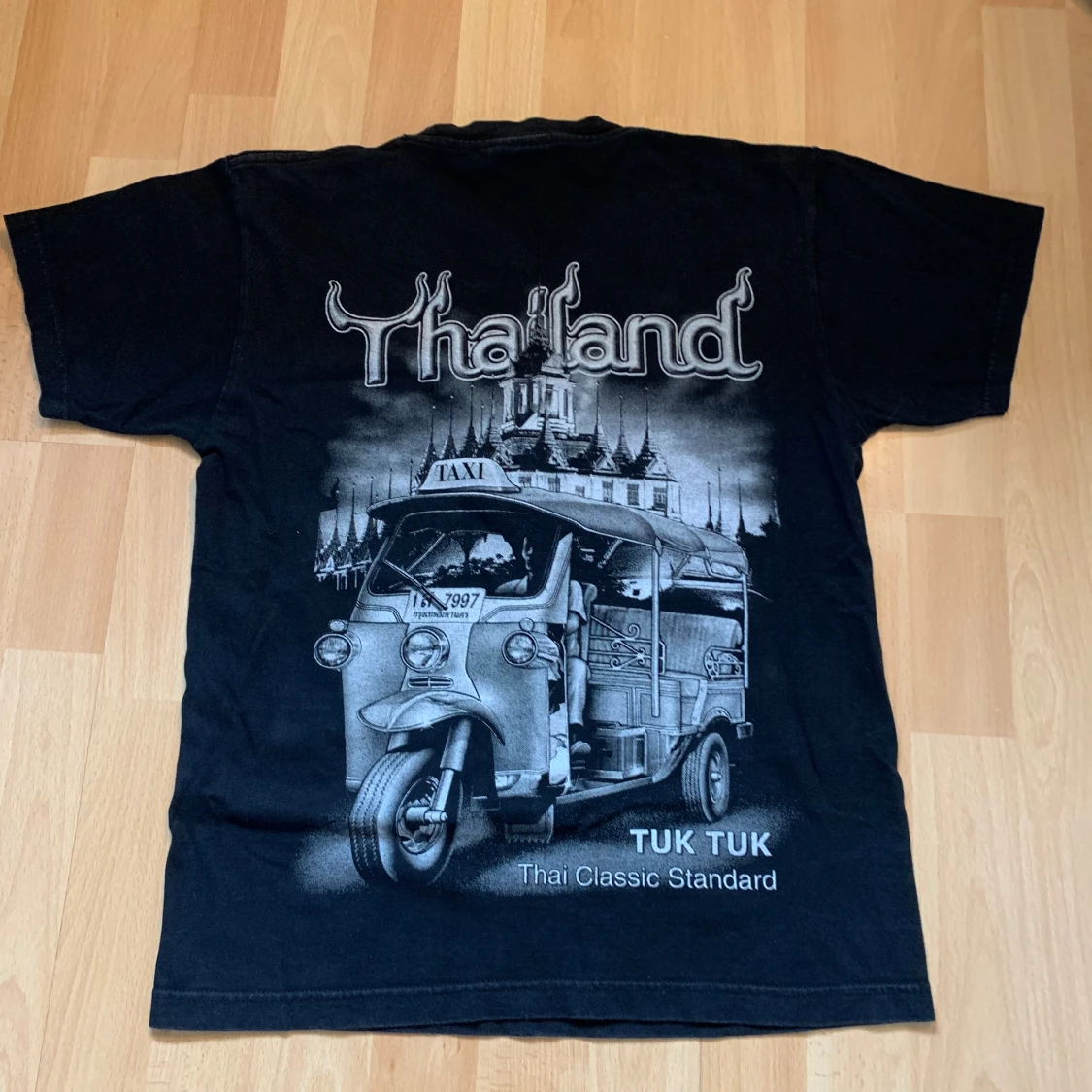 Graphic t-shirts  - 90