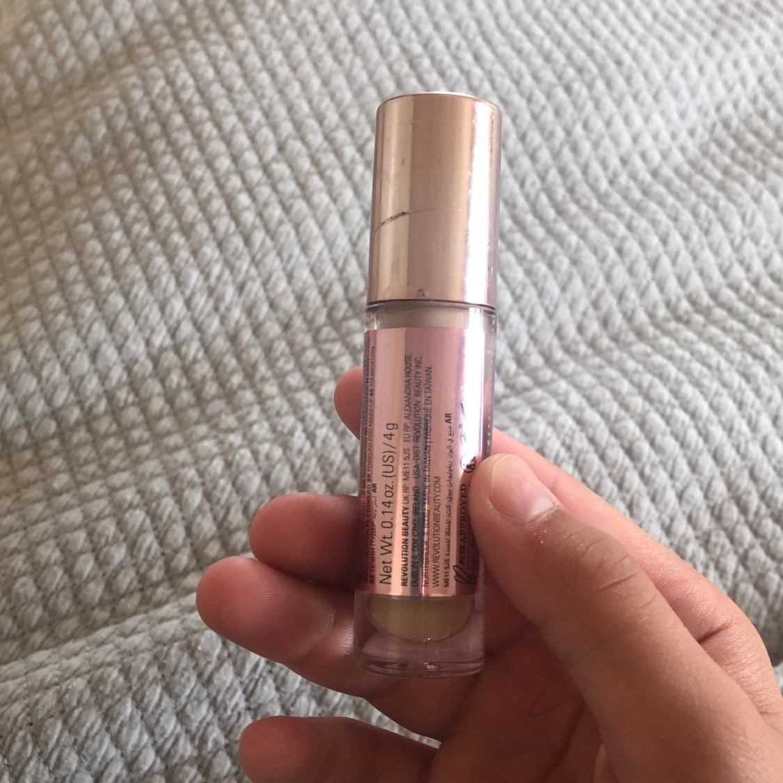 Revolution consealer - 90