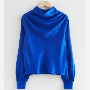 Blå blus - Endast använd 2 gånger, nypris 790kr💞 