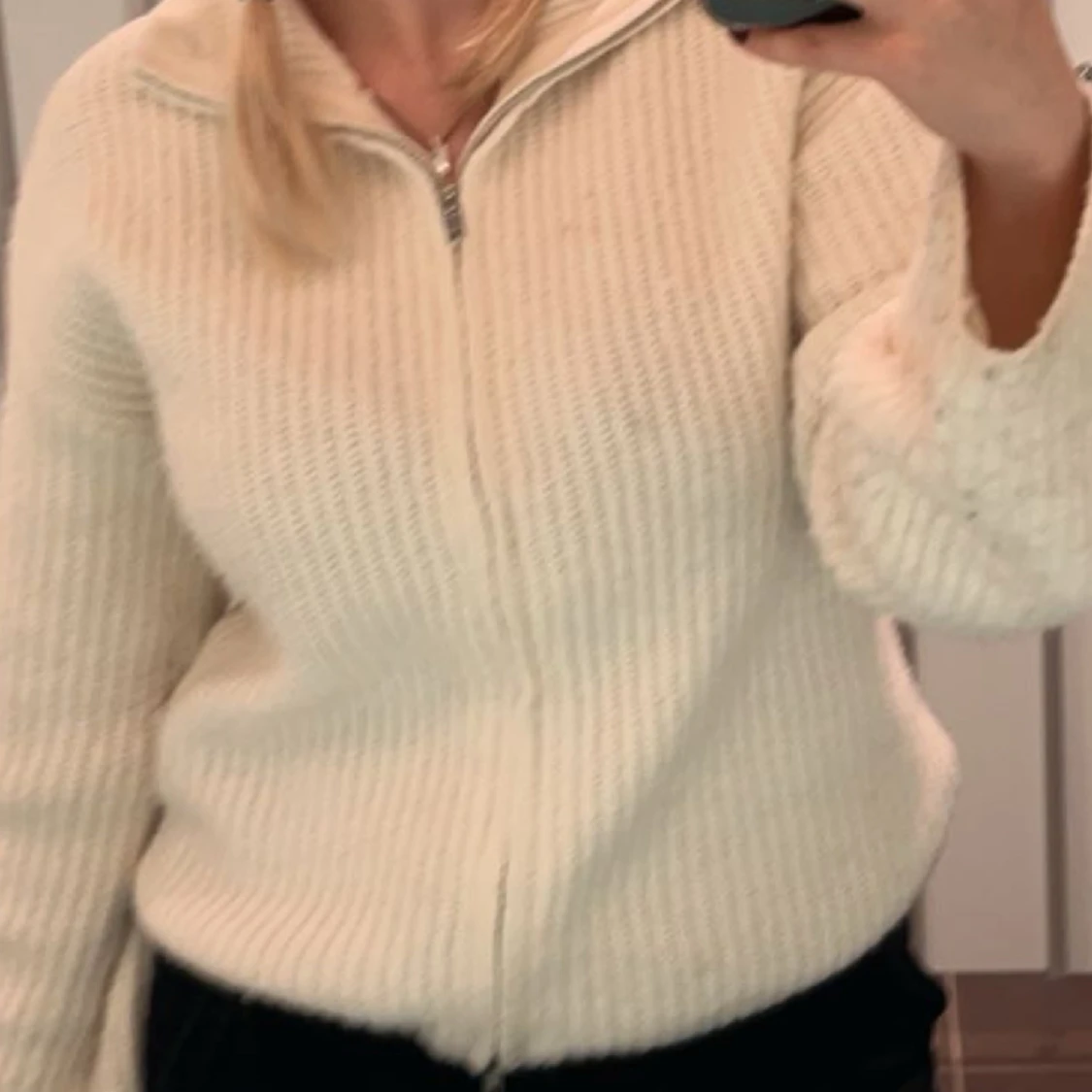 Stickad tröja  - 91