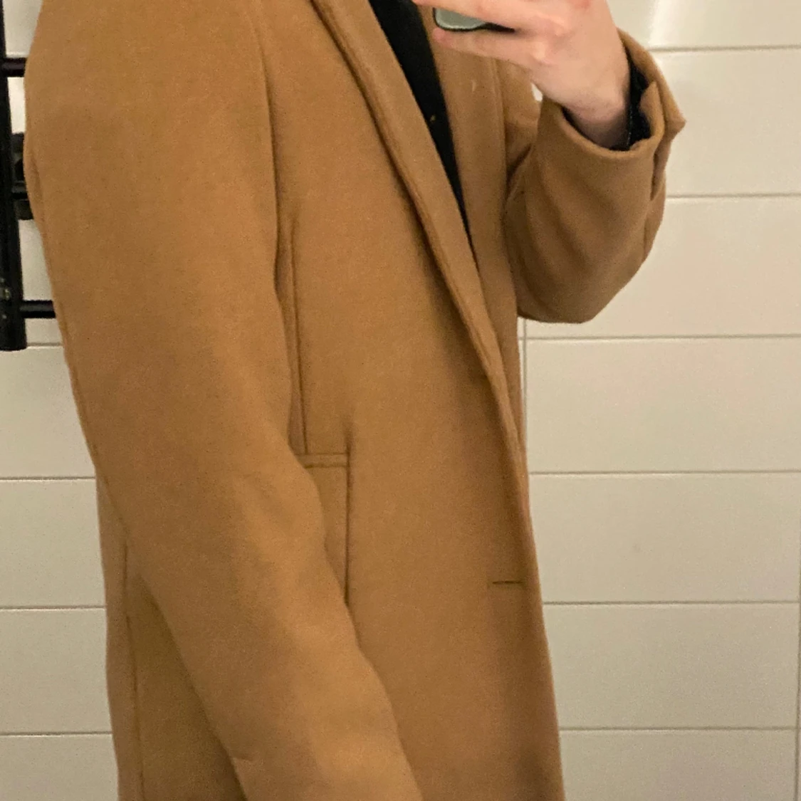 Oanvänd rock från PULL&BEAR - 90