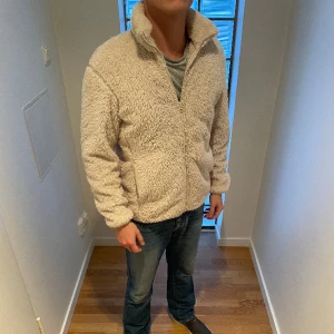 Uniqlo fleece - Uniqlo fleece, mycket bra skick! Nypris 399kr 