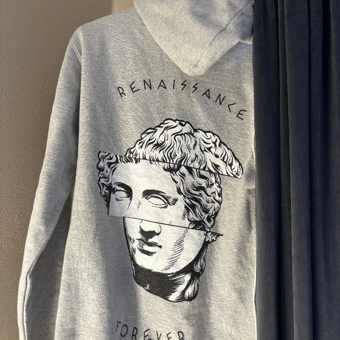 cool elephant hoodie🤍 - 90