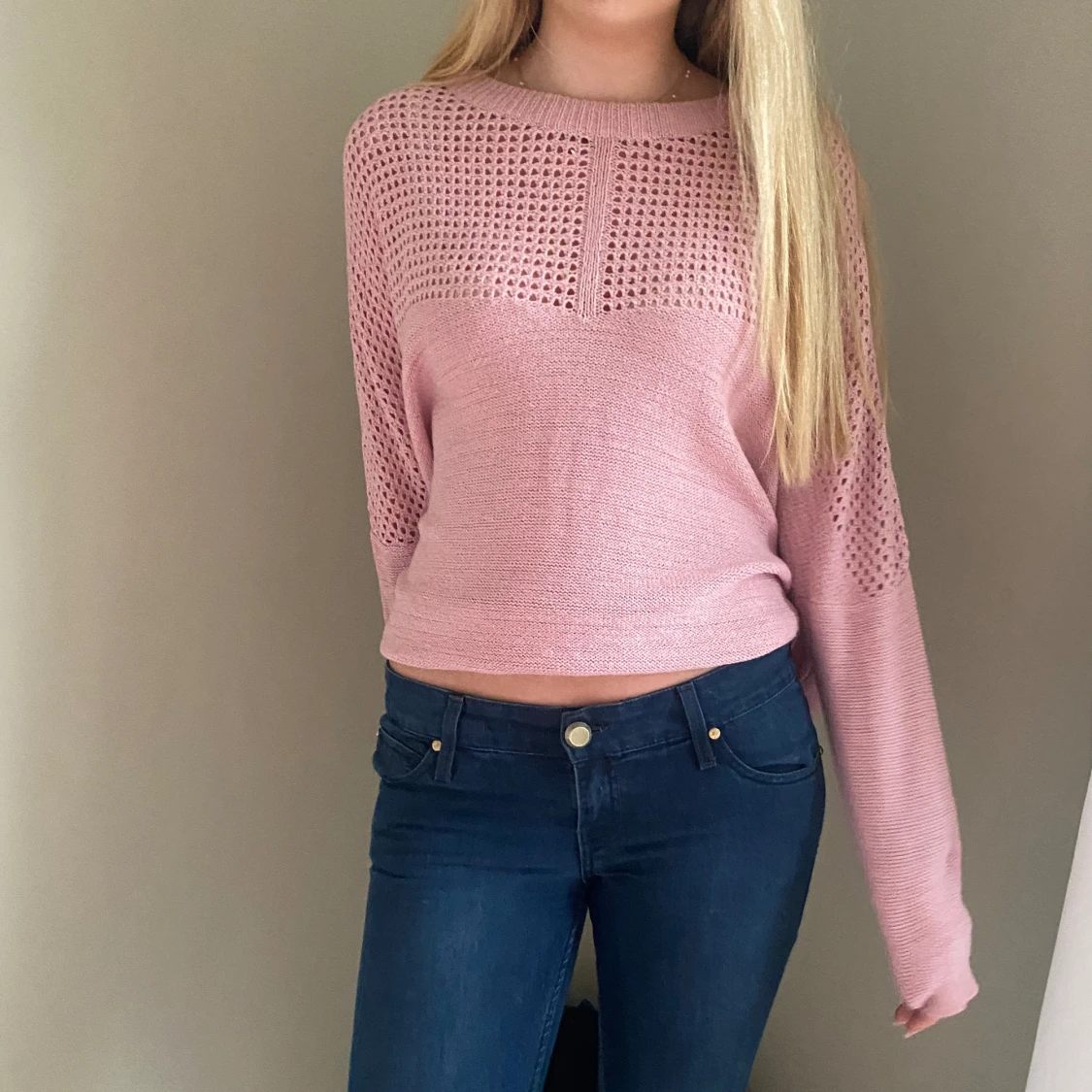 Rosa tröja stickad hål - 90