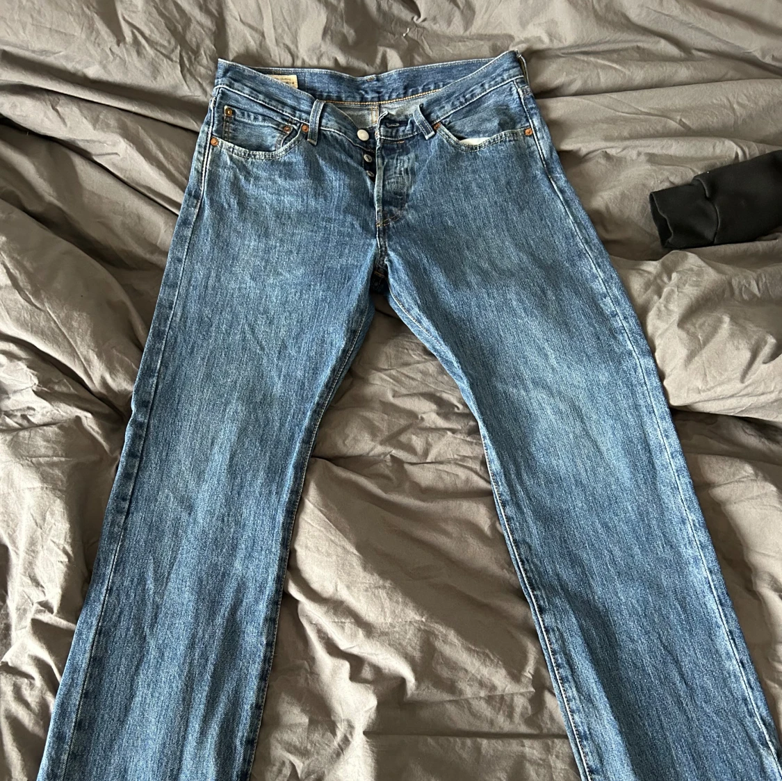 Levis 501 jeans