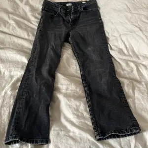 Svart gråa jeans från Filippa K. 